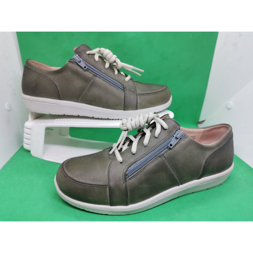 Womens Vionic Abigail Gray Leather Shoes Size 7 Wide Weather Resistant